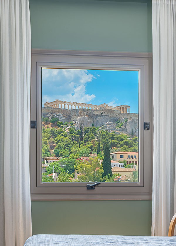 DELUXE ΔΩΜΑΤΙΟ